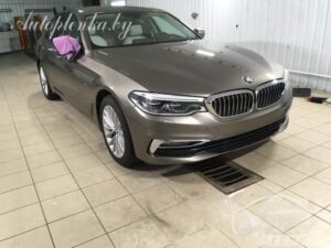 BMW 5-series G30 2017