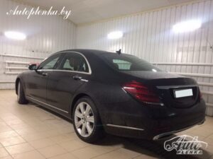Mercedes-Benz W222