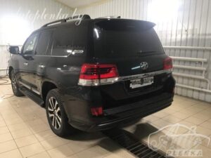 Toyota-Land-Cruiser Excalibur 2017